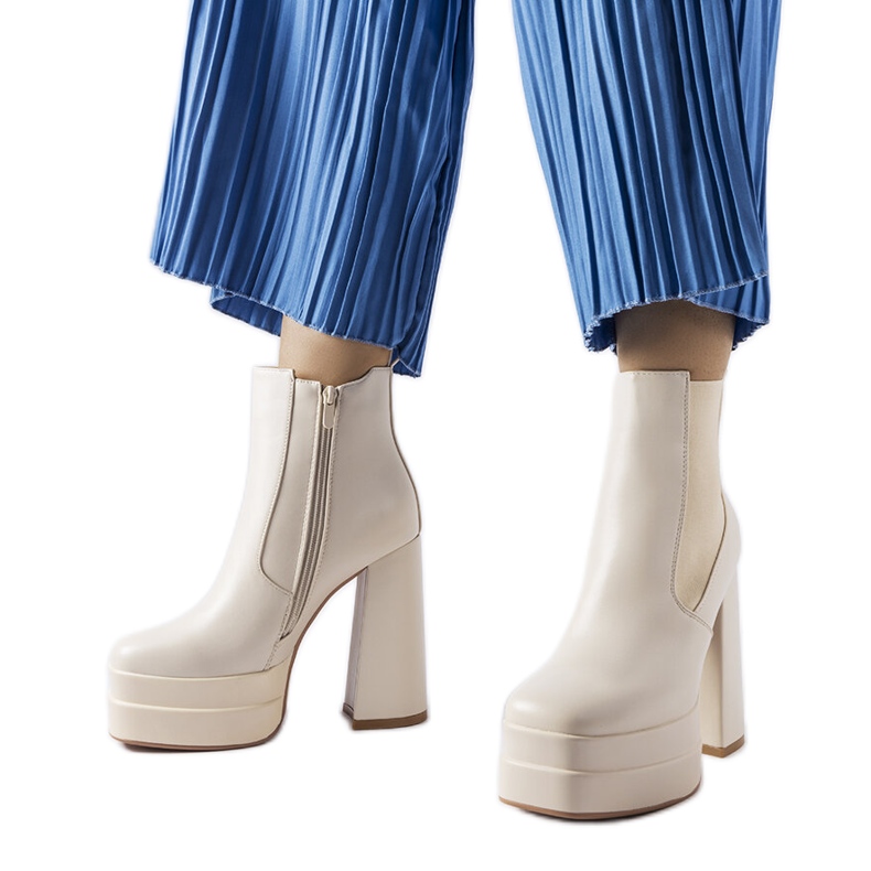 Copertino beigenväriset korkokengät