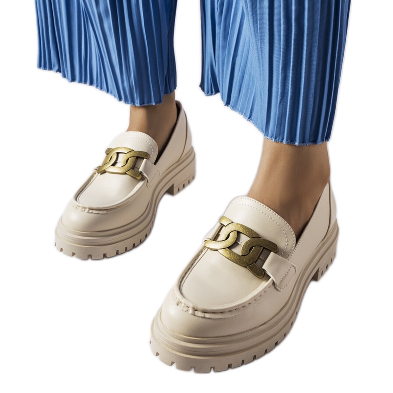 Inna Schlanders-soljella koristeltu beige-loafer