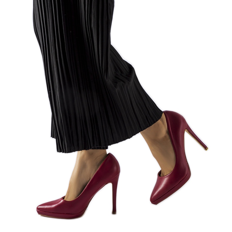 Kristinin klassiset viininpunaiset korkokengät punainen