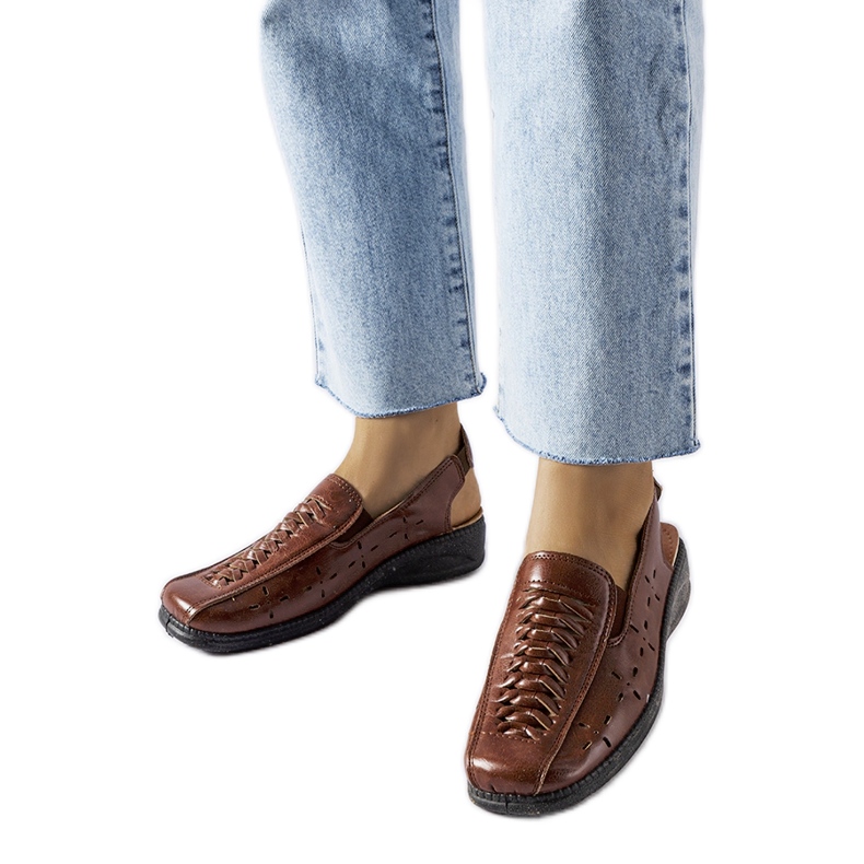 Glafin ruskeat harjakattoiset sandaalit