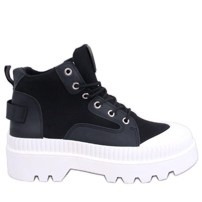 Tinli Mustat nilkkurit