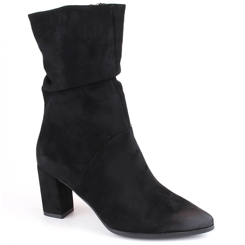 Naisten lyhyet, ryppyiset, eristetyt mustat saappaat Vinceza 58146