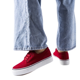 Punaiset Abboudin ekologiset mokkanahkalenkkarit punainen