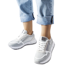 Camuzzonin harmaat ja hopeiset naisten tennarit