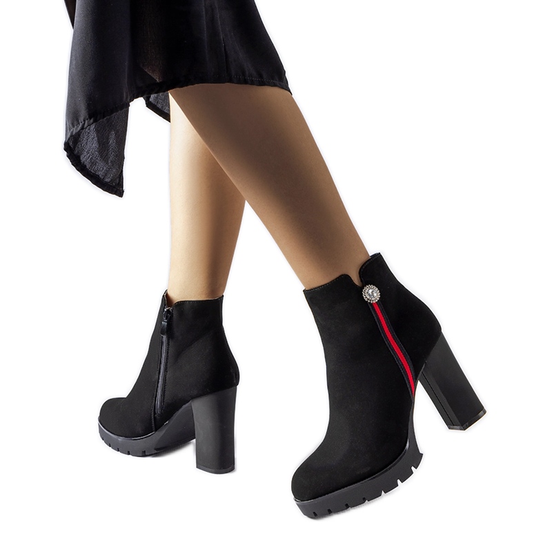 Rogenon mustat satiiniset nilkkurit