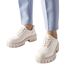 Beiget tyylikkäät klassiset Severino-kengät