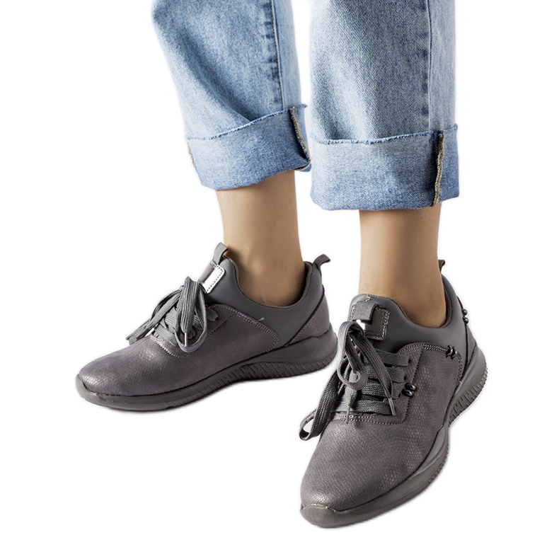 Anatolen harmaat lenkkarit