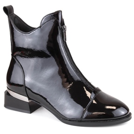 Naisten kiiltonahkaeristetyt saappaat vetoketjulla, musta Vinceza 58156