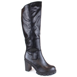 M. DASZYŃSKI Naisten korkokengät ja alustasaappaat, eristetty, musta, M.Daszyński SA218-4 M. DASZYŃSKI Naisten korkokengät ja alustasaappaat, eristetty, musta, M.Daszyński SA218-4