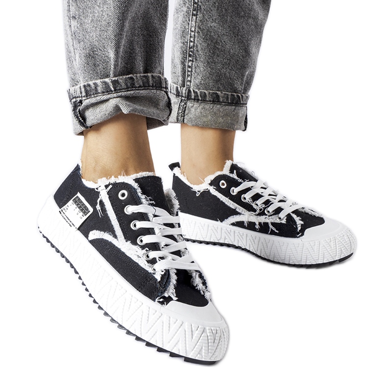 Inna Mustat Coolidge platform tennarit