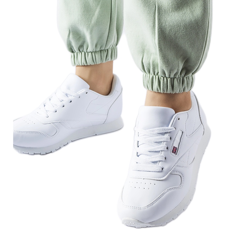 Inna Klassiset valkoiset Poulsen-lenkkarit valkoinen