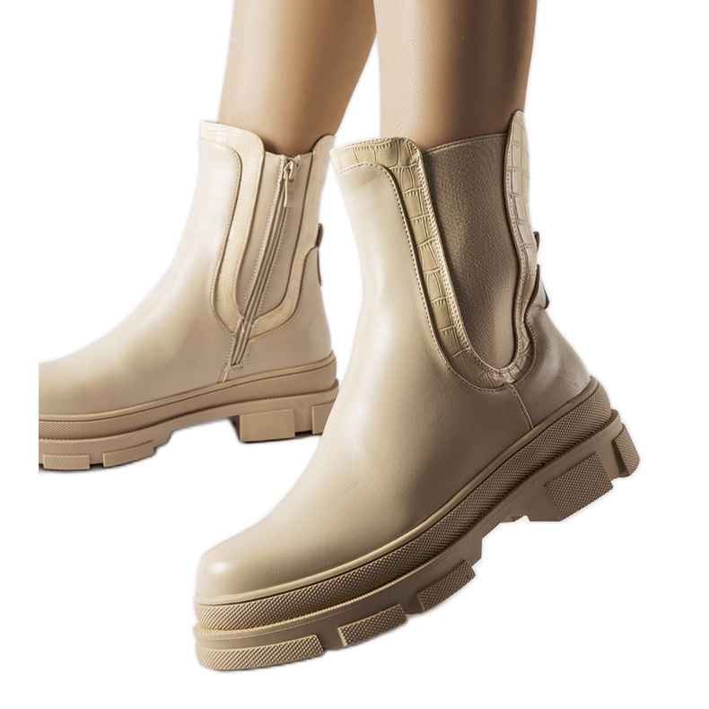 Beiget lenkkarit massiivisella Torin-pohjalla vihreä