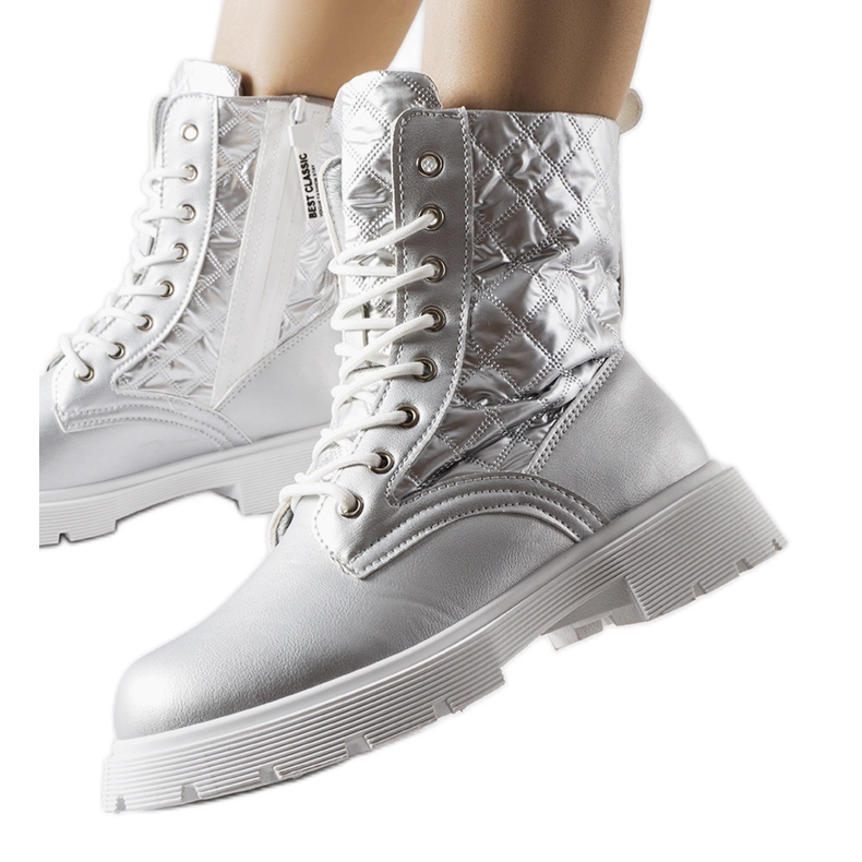 Inna Hopeanväriset saappaat, joissa on Jalbert tikkaus