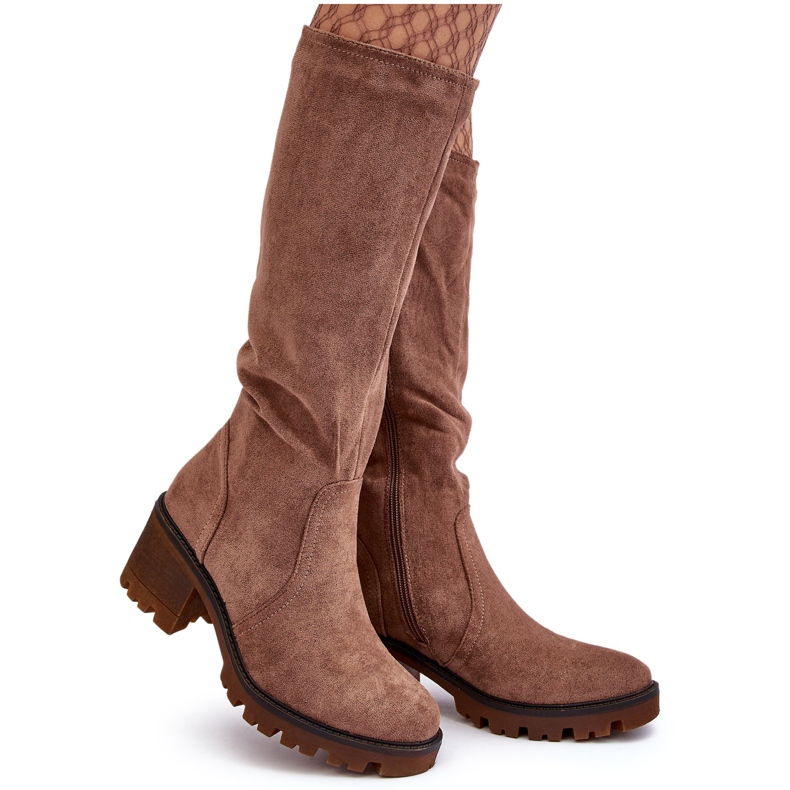 WS1 Naisten polven yläpuolella matalakorkoiset saappaat, ruskea Beveta