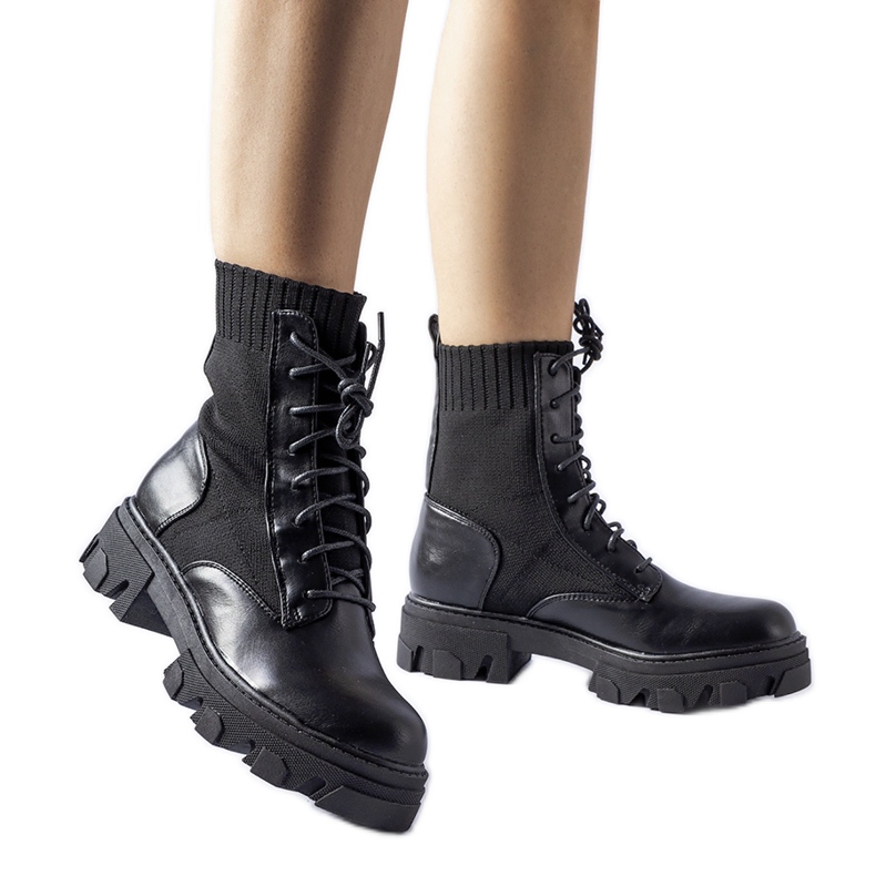 Mustat Primero-sukkahousut