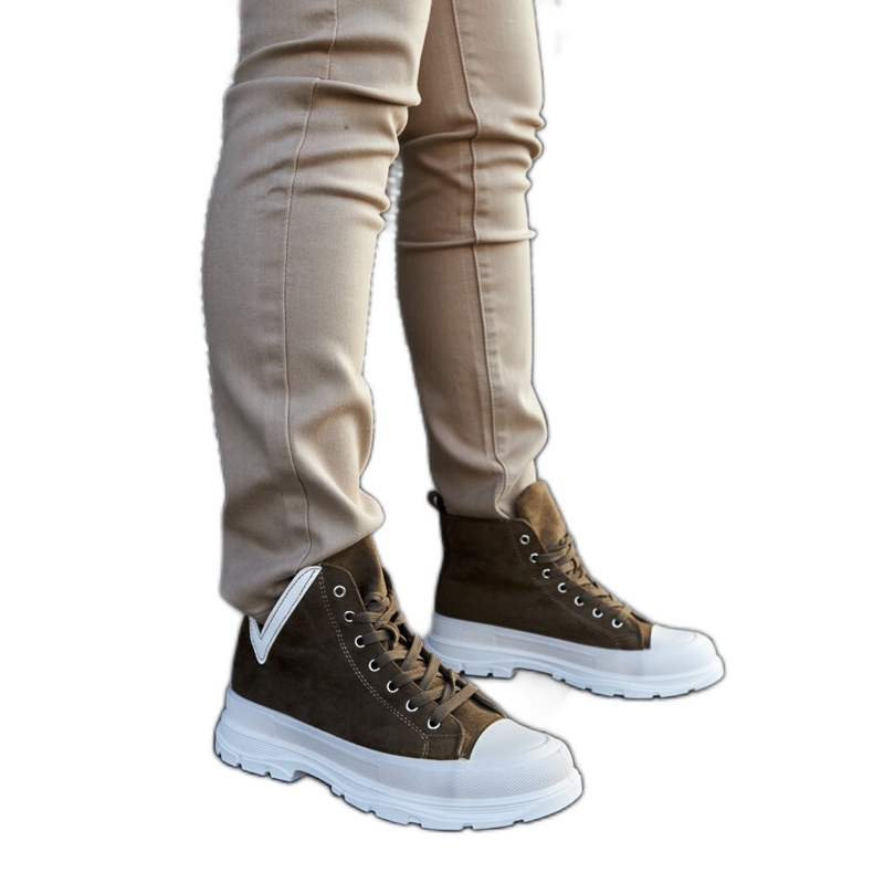 Josen vihreät korkeatasoiset lenkkarit