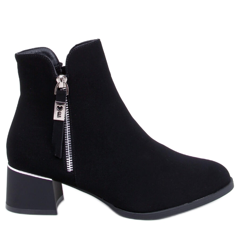 Leines Mustat matalakorkoiset nilkkurit