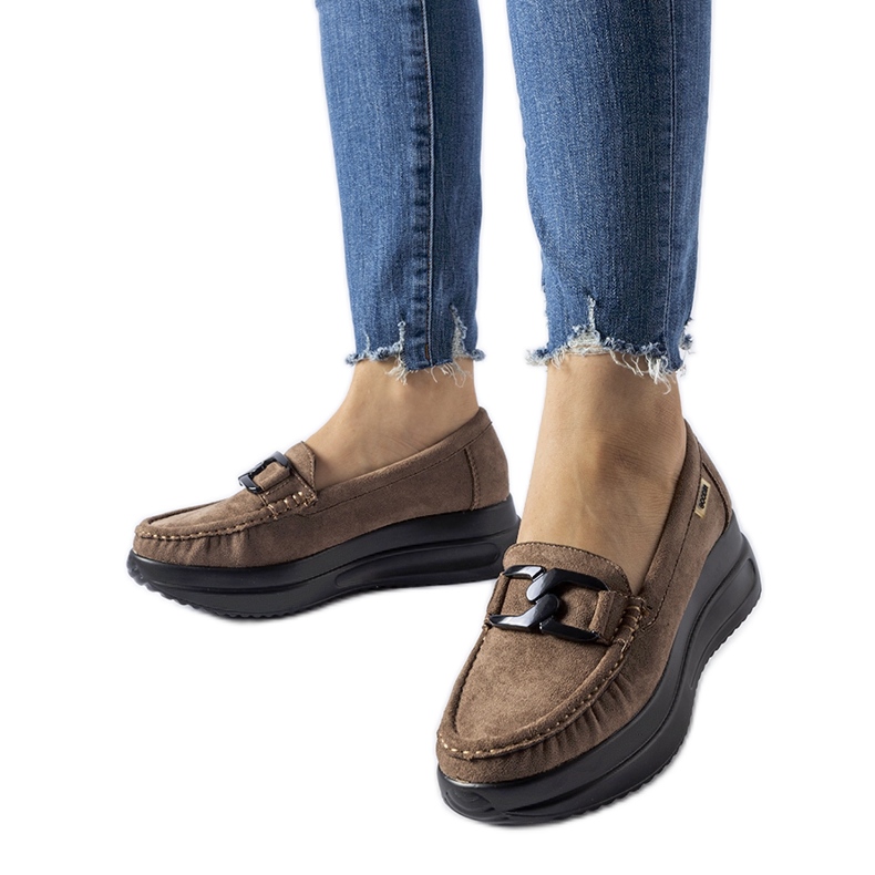 Ruskeat eko-mokkanahkakiilamokasiinit