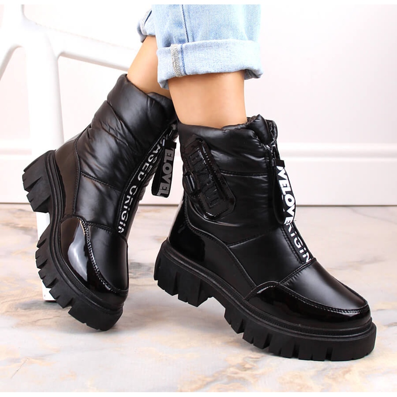 Mustat Filippo DBT4960 naisten eristetyt vetoketjulliset lumisaappaat