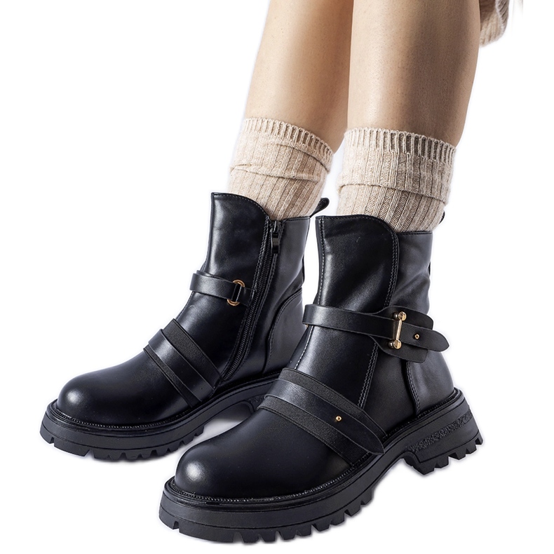 Mustat eristetyt Laderoute-saappaat