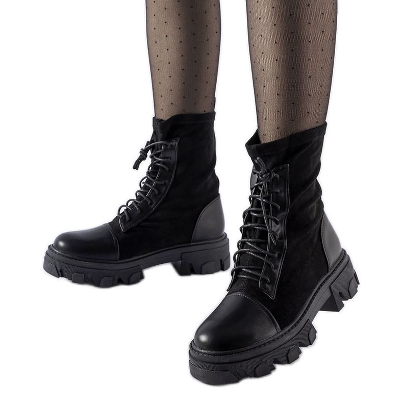 Mustat slip-on työntekijät Tarces-sidoksilla