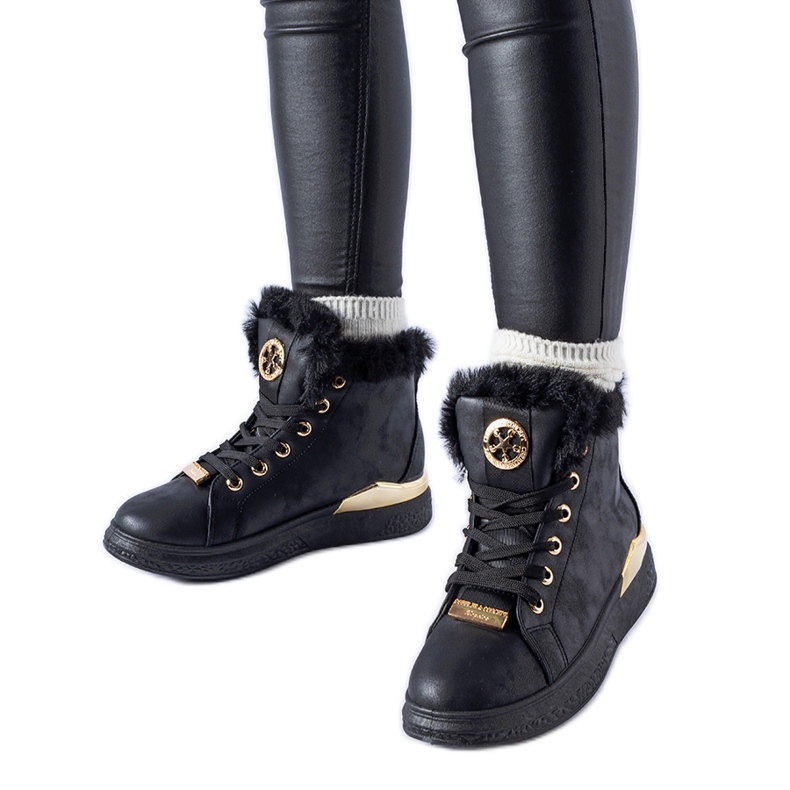 Mustat eristetyt Pielungo korkeat tennarit