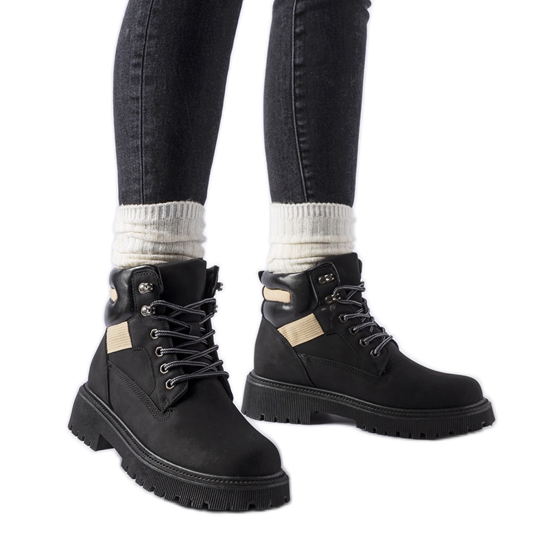 Mustat eristettyjä Bloomfield-saappaat