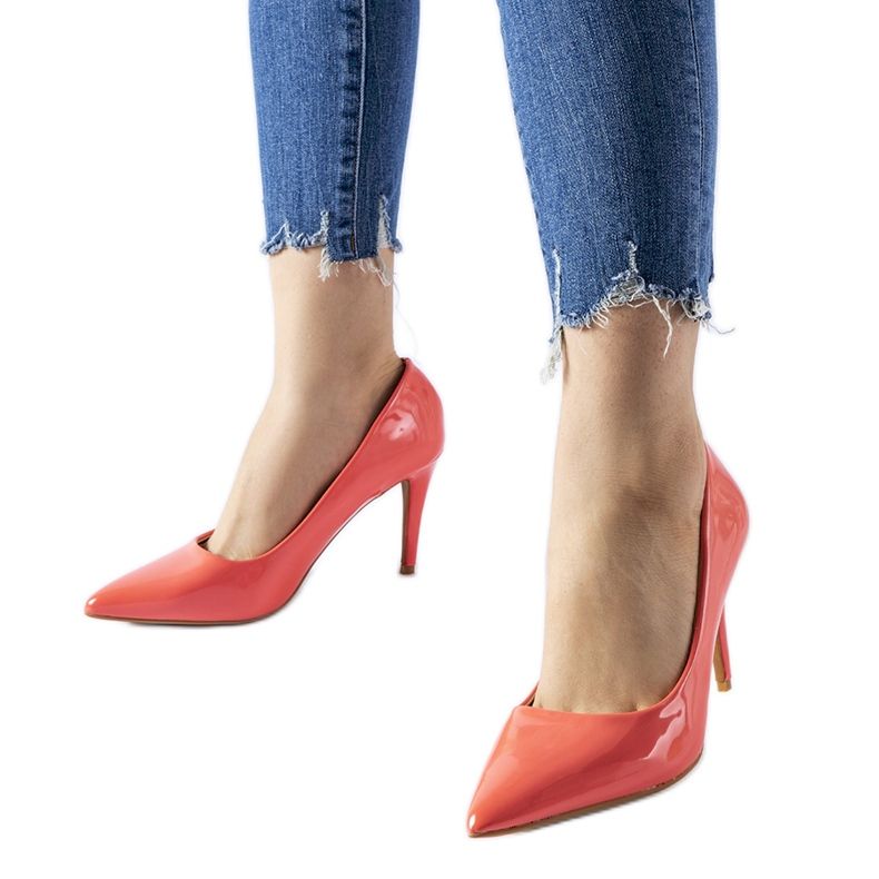 Vaaleanpunaiset teräväkärkiset Agrate-korkokengät vaaleanpunainen