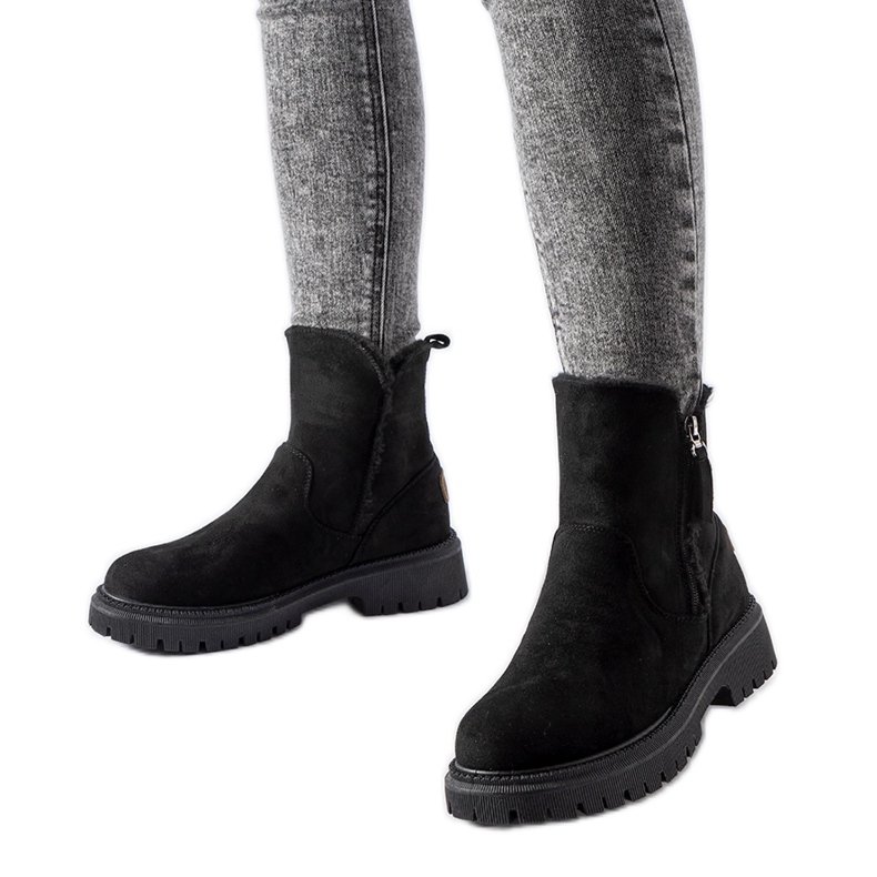 Mustat eristetyt klassiset Tesoriero-nilkkurit