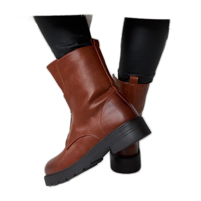 Ruskeat eristetyt Oakdalen saappaat vetoketjulla