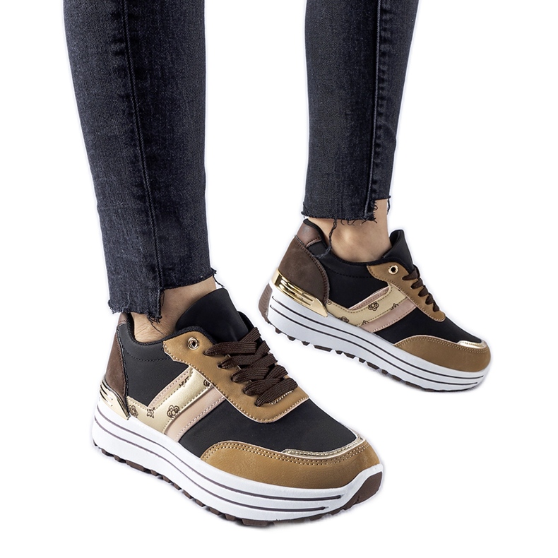 Ruskeat Provincialen alustalenkkarit