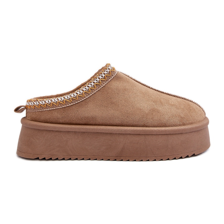 Beiget Sylva-tossut paksulla pohjalla, jotka on valmistettu Eco Suedesta