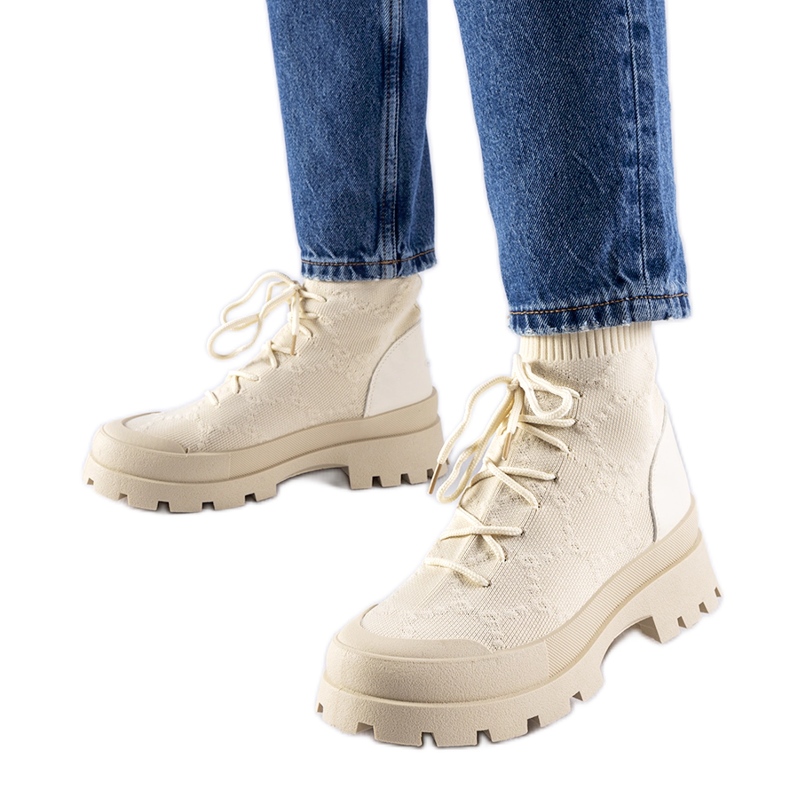 Beiget korkeat lenkkarit Éric