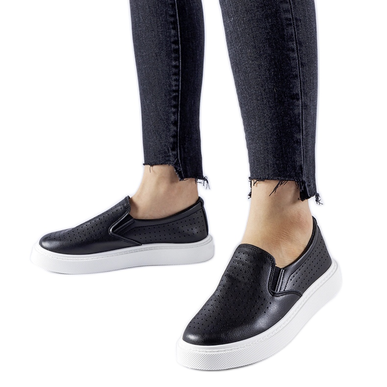 Mustat rei'itetyt Fulda-lenkkarit