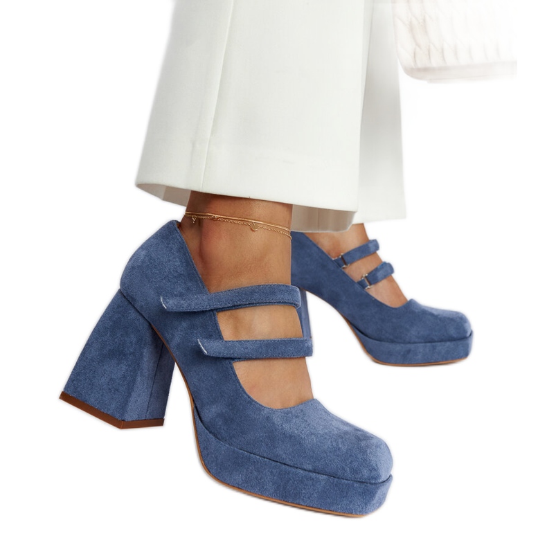 Cherin siniset pumput massiivisella lohkokorolla sininen