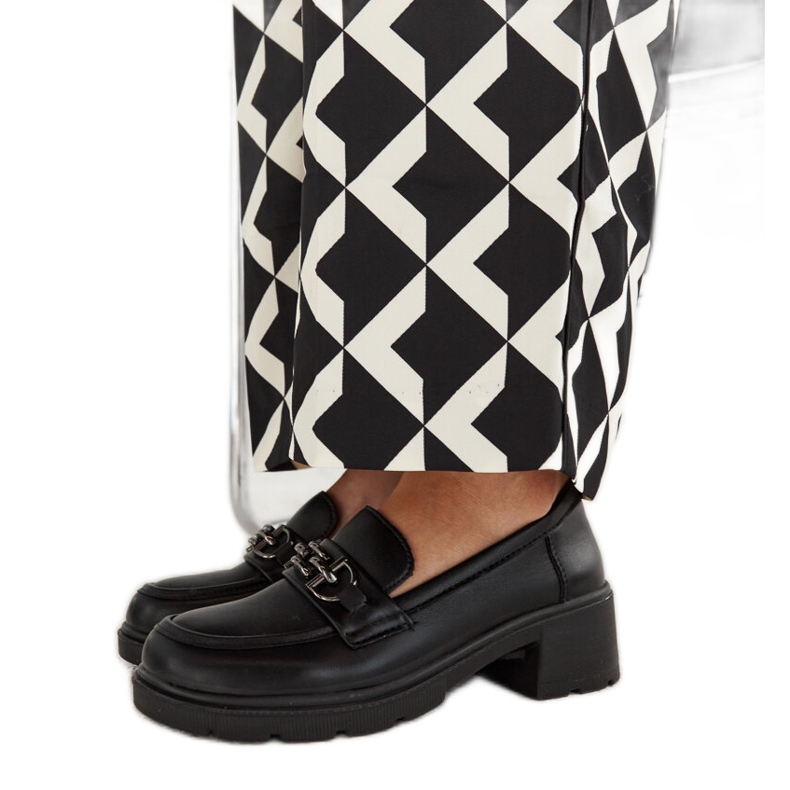 Lyylin mustat eko-nahkaiset