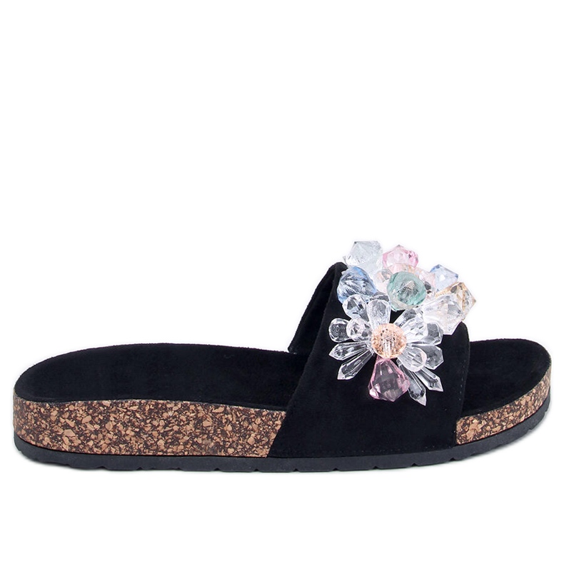 Maliv Mustat korkkitossut kivillä