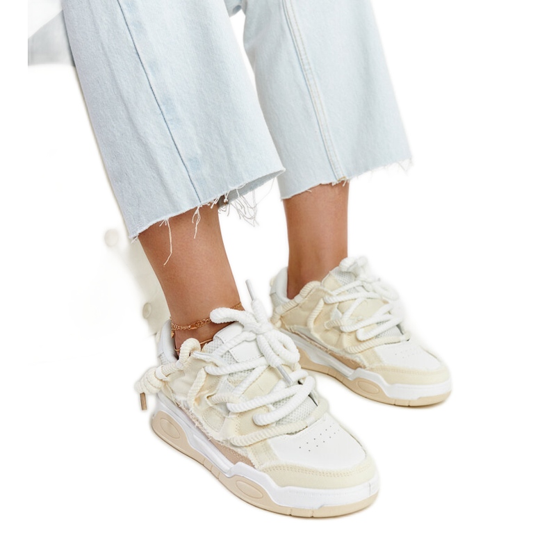 Beiget lenkkarit Melilot-kangassisäkkeillä