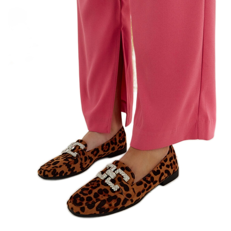 Leopardimokasiinit koristeltu Sanny-zirkoneilla ruskea