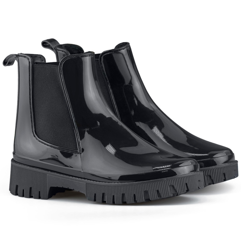 Mustat naisten Wellington-saappaat, joissa paksu pohja