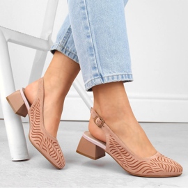 Naisten mokkanahkaiset matalakorkoiset sandaalit, pinkki Jezzi RMR2263-4 vaaleanpunainen