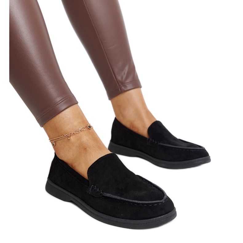 Mustat mokkanahkaiset Rumay-kengät