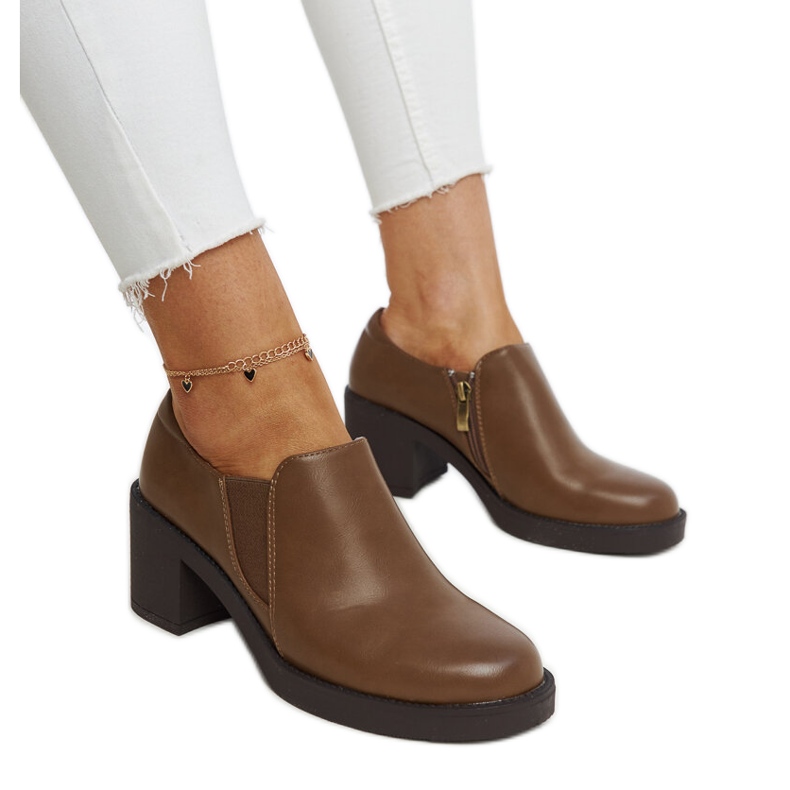 Ruskeat Lavian korkokengät