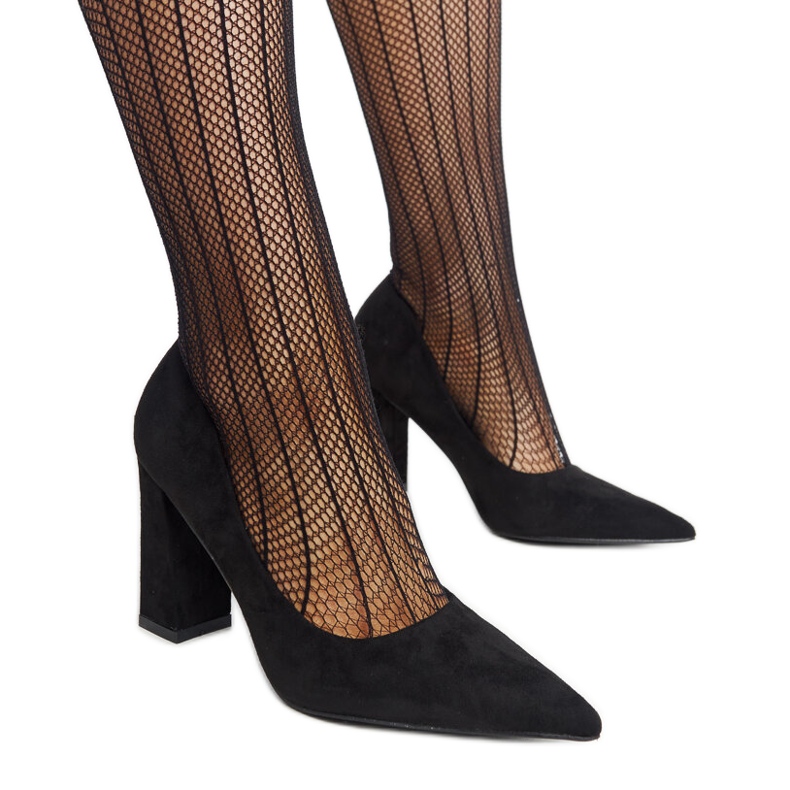 Mustat Leea korkokengät