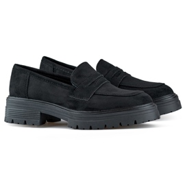 Naisten mustat mokkanahkaiset loaferit, mustat mokkahousut