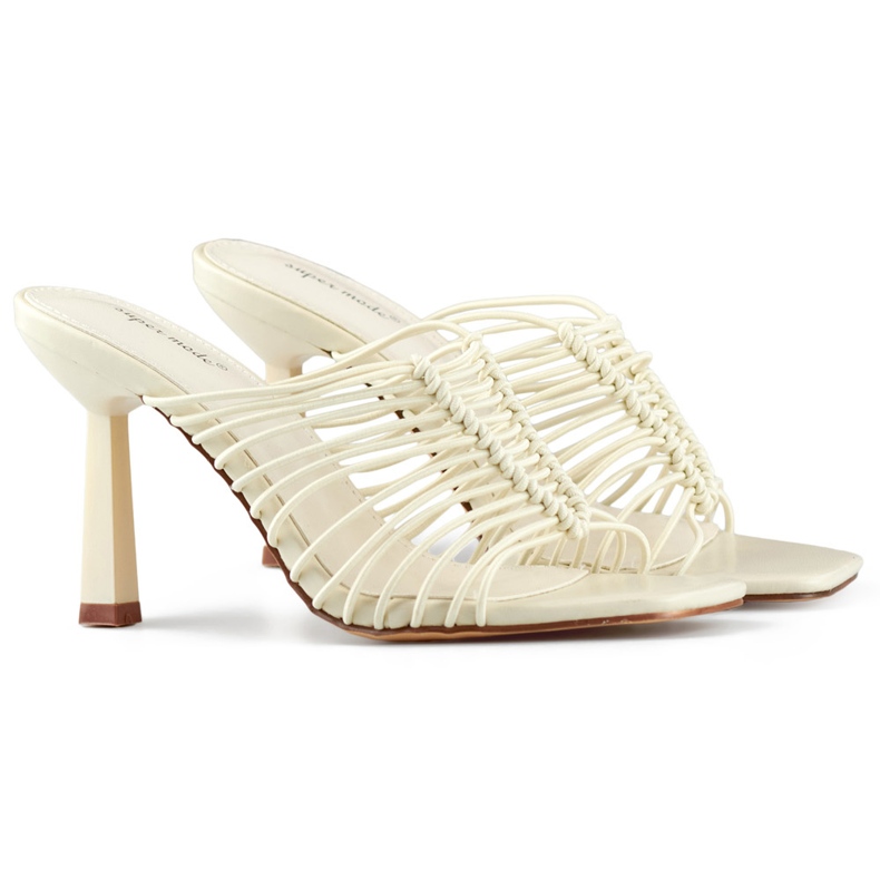 Tossut korkealla korolla, elegantit, joustavat naisten tossut korkealla korolla, beige