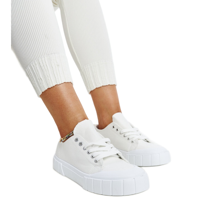 Eduardin valkoiset kankaiset lenkkarit valkoinen