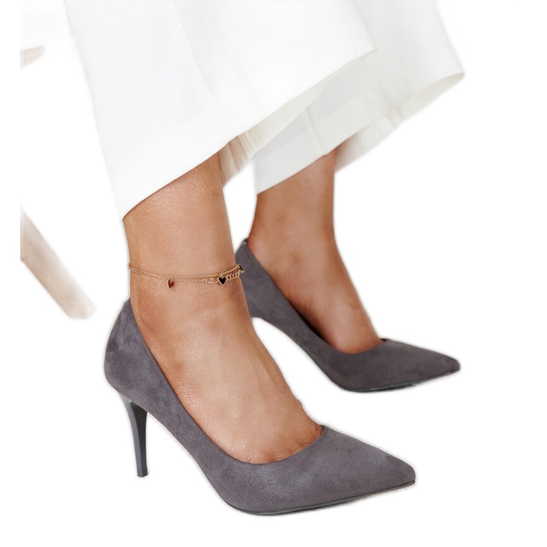 Harmaat korkokengät, joissa Paume-nahkainen sisäosa