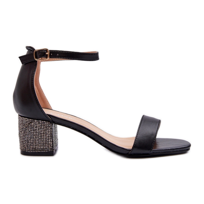 Naisten eko-nahasta valmistetut sandaalit, koristeelliset korkokengät, musta Wiatalia