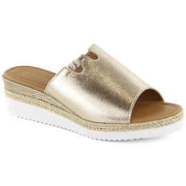 Naisten metalliset kullanväriset kiila sandaalit Potocki 21005 kultainen
